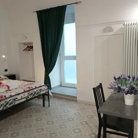 بيت ضيافة Splendore Del Sole بولينيانو آ ماري